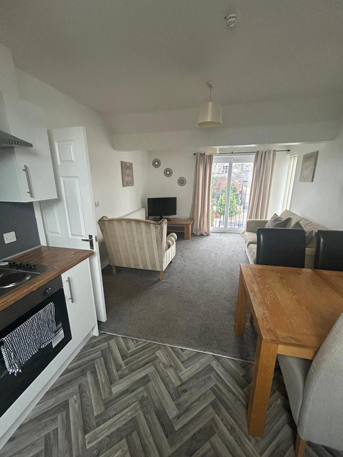 The Elms - Close To City Centre Cardiff Ngoại thất bức ảnh